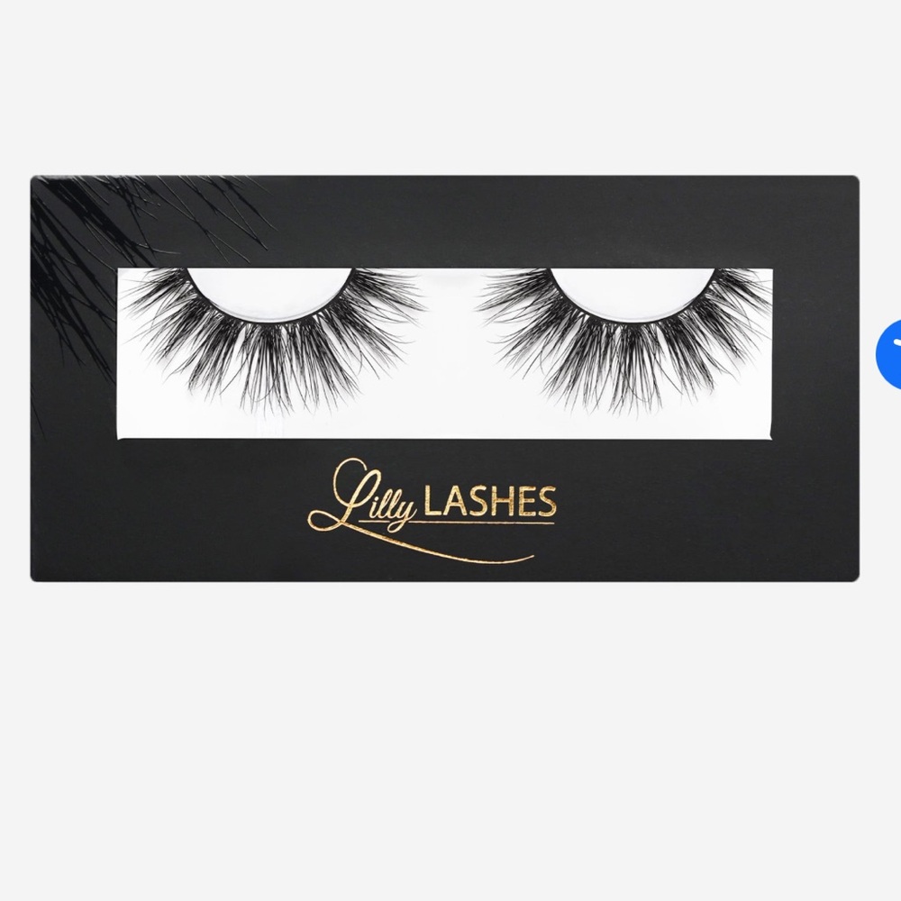 Lilly Lashes in Monaco Brand New in Box